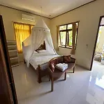 Dodit House